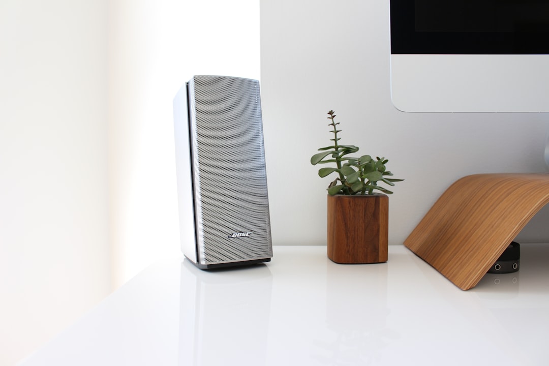 Photo Speaker selection