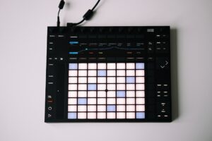 Planification musicale : Maximiser la cohérence grâce au calendrier éditorial