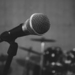 Créer une expérience sonore distinctive : Méthodologie pour renforcer votre image de marque et captiver vos clients