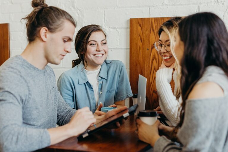 Techniques et impact sur la performance: Optimiser la gestion des conflits en équipe