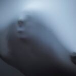 Masquage des bruits : couvrir compresseurs, couloirs techniques ou rue par un lit sonore neutre