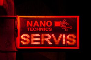 Photo digital signage