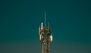 Connexions Wi-Fi instables : optimisation avec routeurs dédiés et redondance 4G/5G