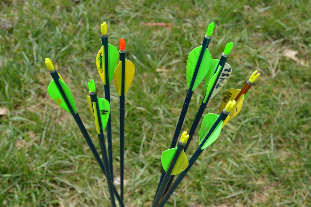 Photo implicit arrows