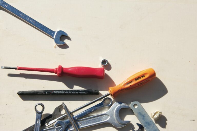 Optimisez la location d&rsquo;outils: contrats simples et cross-sell.