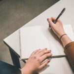 Arrêtez le copywriting bénéfice : accroches orientées résultat client