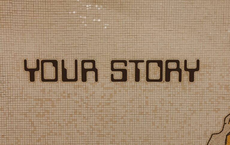 Vitrine saisonnière : storytelling simple, message clair et preuve produit visible