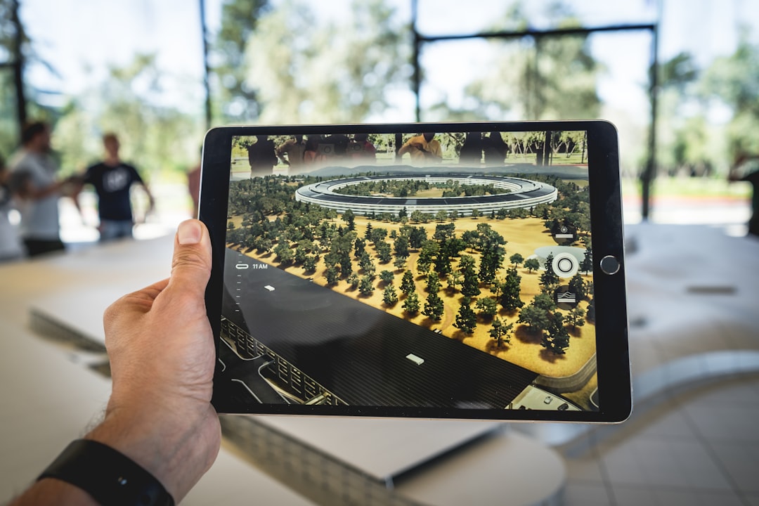 Photo Augmented reality for safety training
