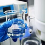 Analyse de l&rsquo;eau en magasin pour piscine et spa : packs d&rsquo;entretien et démonstrations de sécurité