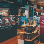 Co-marketing avec marques : cofinancer vitrines, démos et dotations cohérentes